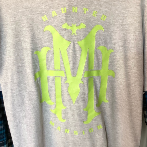 NWT Disney Haunted Mansion Plaid Hooded 2-in-1 Long Sleeve Shirt - Gray - M - Picture 2 of 8